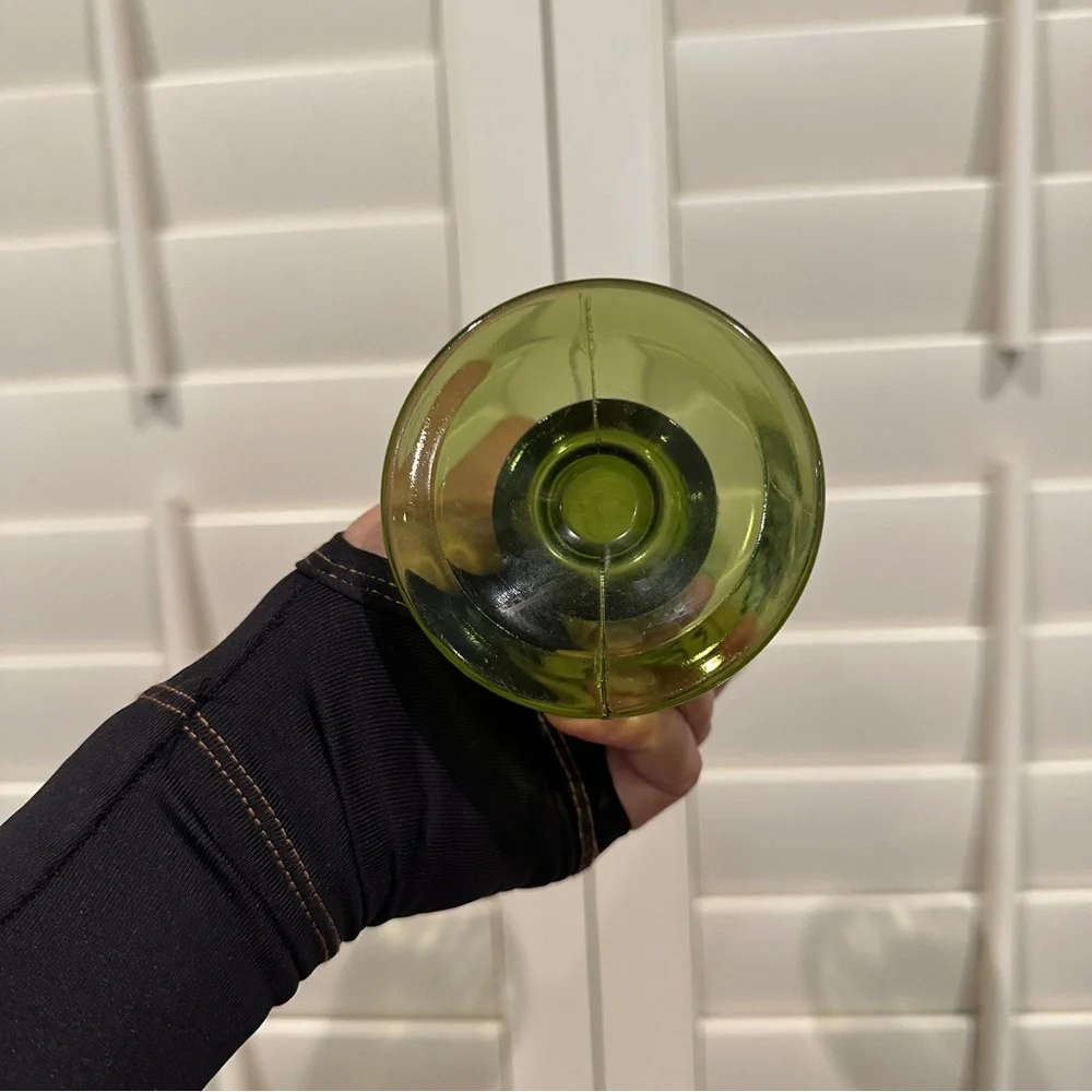 N/A vintage green